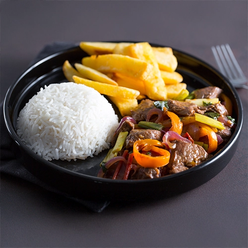 Lomo saltado